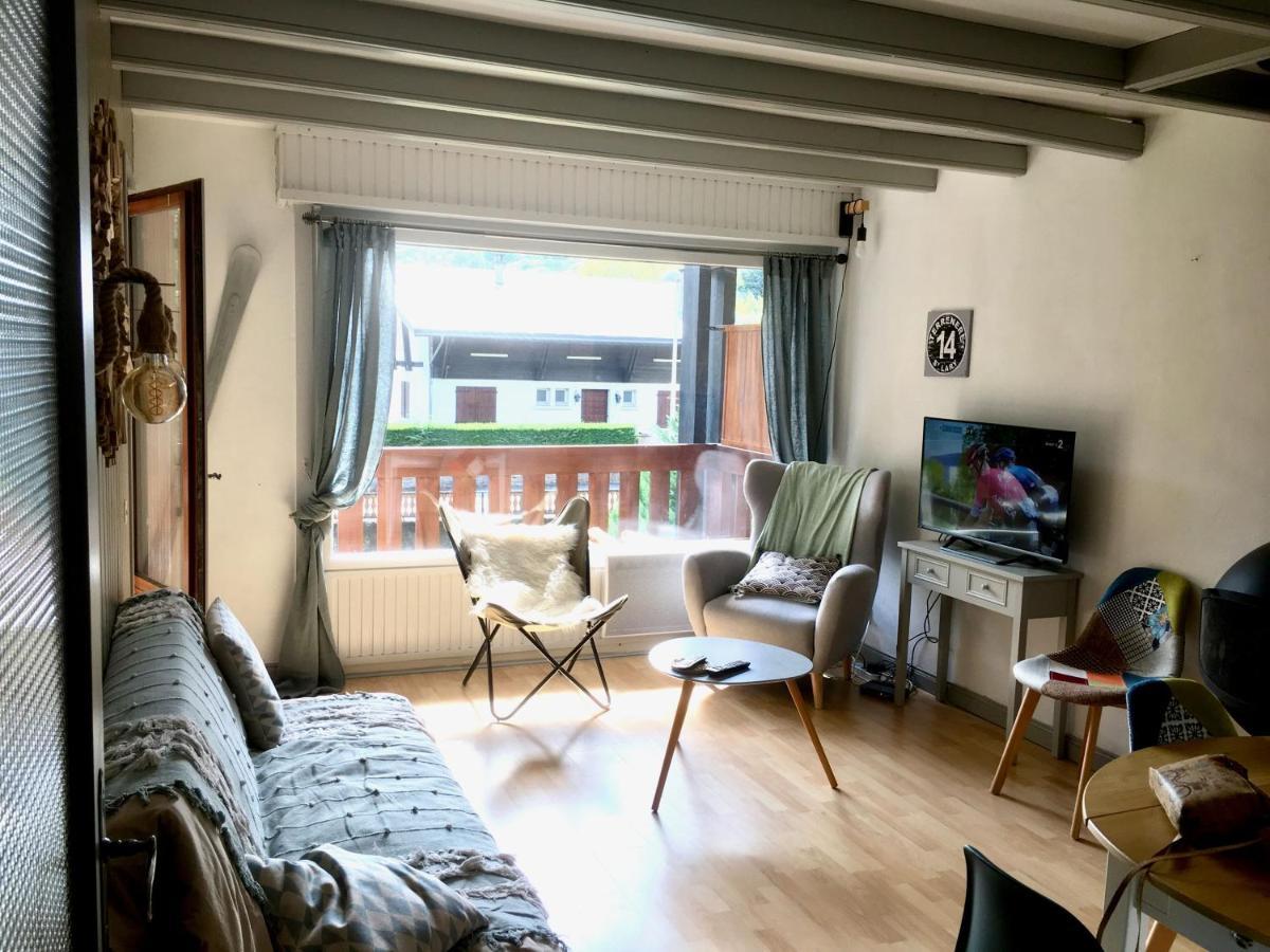 T2 Centre Village - Proximite Telecabine - Vue Montagne Plein Sud - Terrasse Couverte - Balcon - Chambre 1 Lit Double En 160 - Salon 1 Canape Convertible En 140 - Cuisine Separee Saint-Lary-Soulan Exterior foto